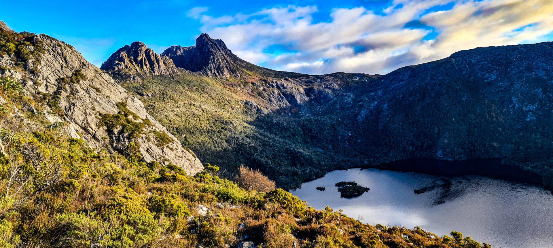 Views out to Cradle Mountain in the distance